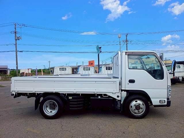 ISUZU ELF 2013