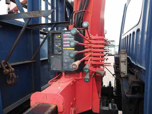 MITSUBISHI FUSOU FIGHTER 2007