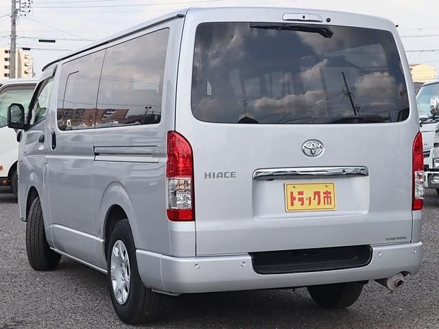 TOYOTA HIACE van 2WD 2023