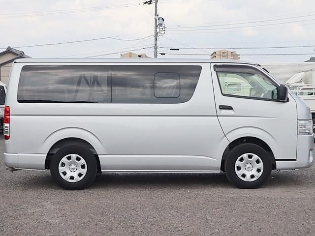 TOYOTA HIACE van 2WD 2023