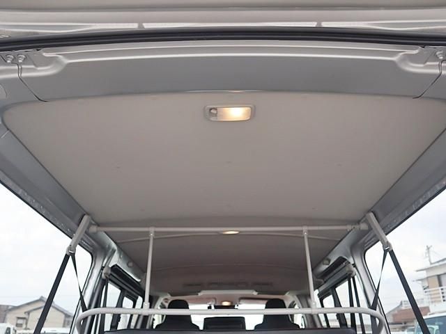 TOYOTA HIACE van 2WD 2023