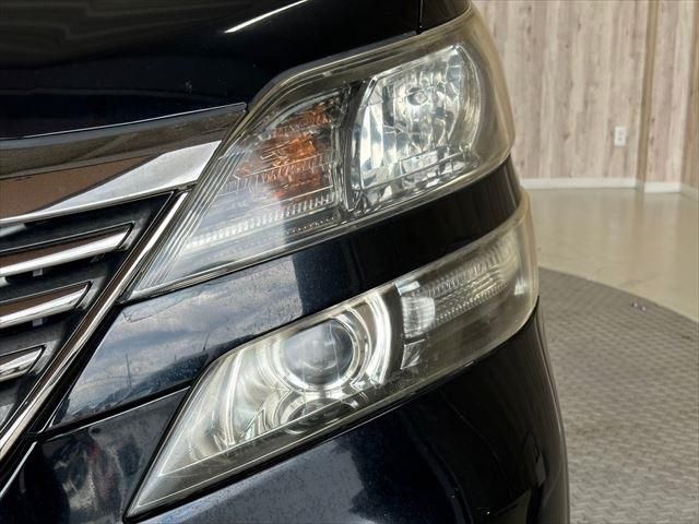 TOYOTA VELLFIRE 2009