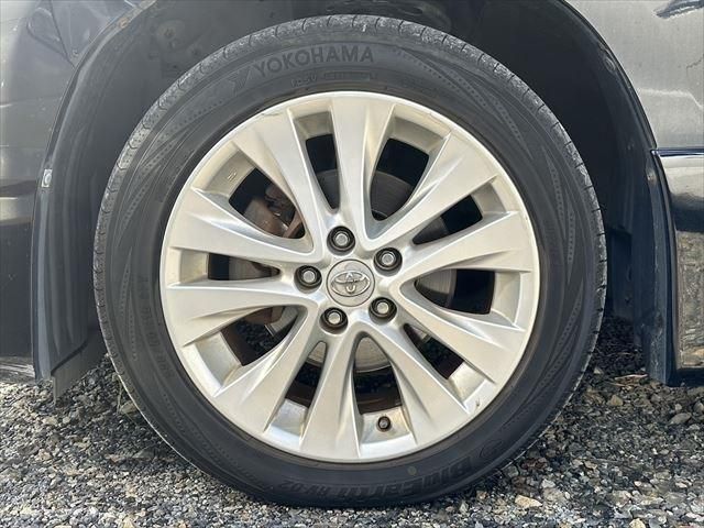 TOYOTA VELLFIRE 2009