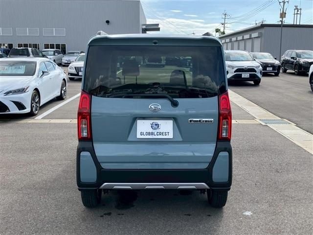 DAIHATSU TANTO FAN CROSS 2022