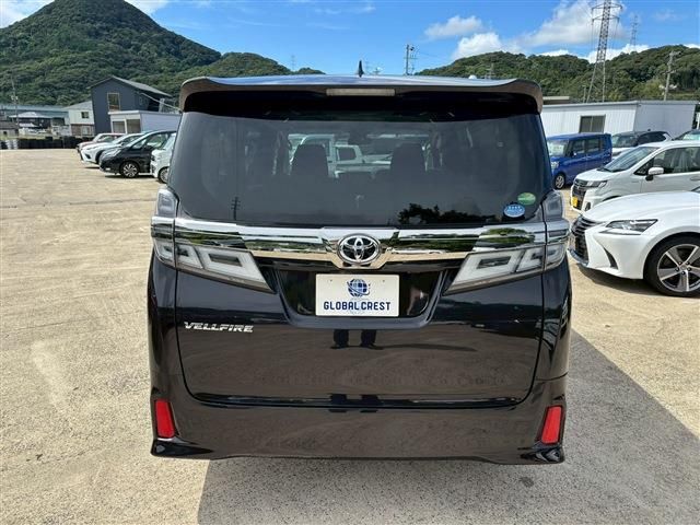 TOYOTA VELLFIRE 2018