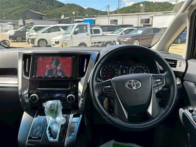 TOYOTA VELLFIRE 2018