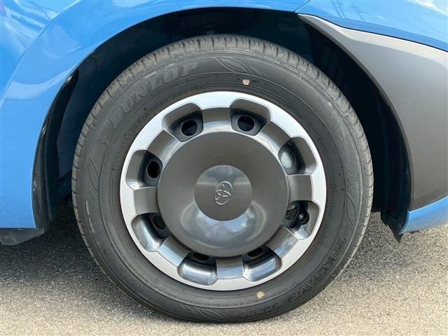 TOYOTA SIENTA HYBRID 2023