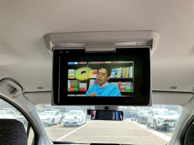 TOYOTA SIENTA HYBRID 2023