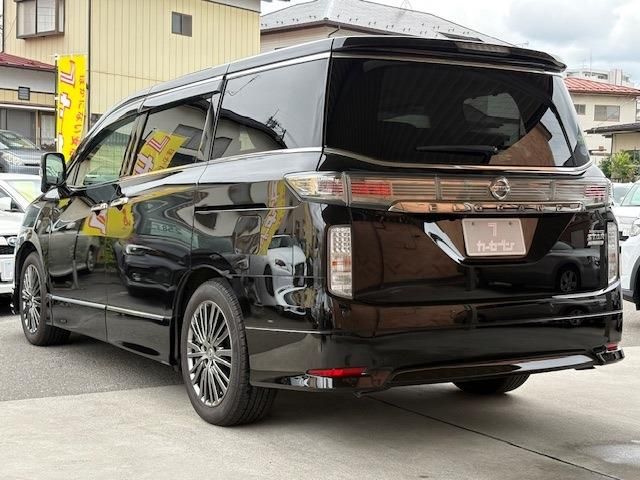 NISSAN ELGRAND 2019