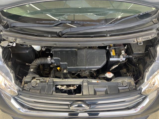 NISSAN DAYZ ROOX 2017