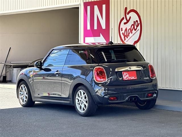 BMW BMW MINI COOPER S 2014