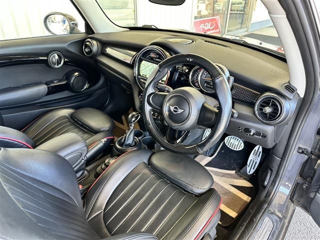 BMW BMW MINI COOPER S 2014