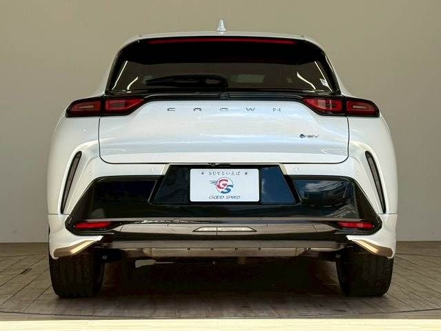 TOYOTA CROWN SPORT 2024