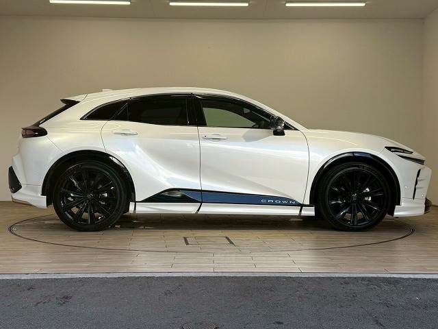 TOYOTA CROWN SPORT 2024