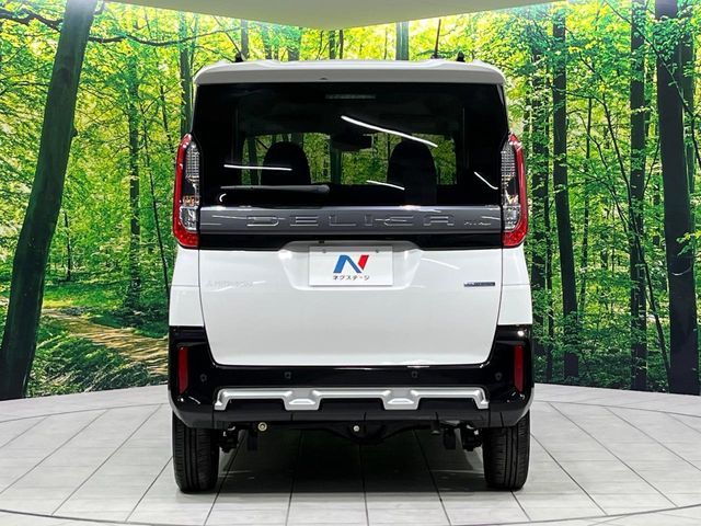 MITSUBISHI DELICA MINI 2024