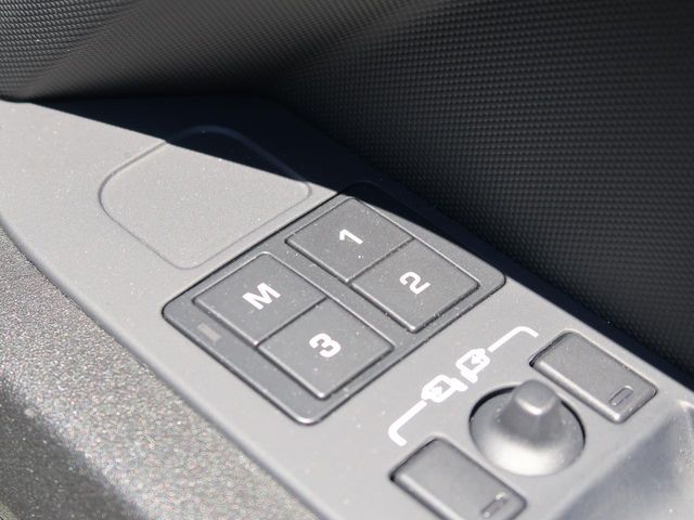 ROVER ROVER DEFENDER 2023