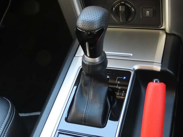 TOYOTA LANDCRUISER PRADO 2020