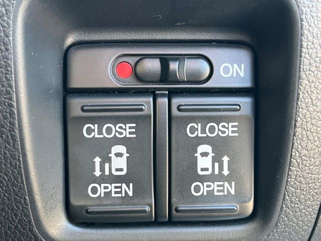 HONDA N BOX CUSTOM 2016