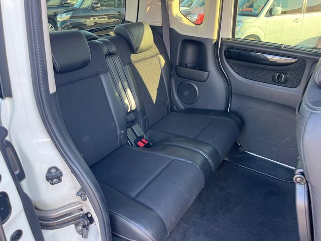 HONDA N BOX CUSTOM 2016