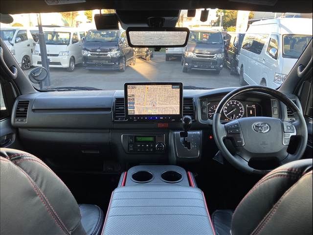 TOYOTA HIACE van 2WD 2020