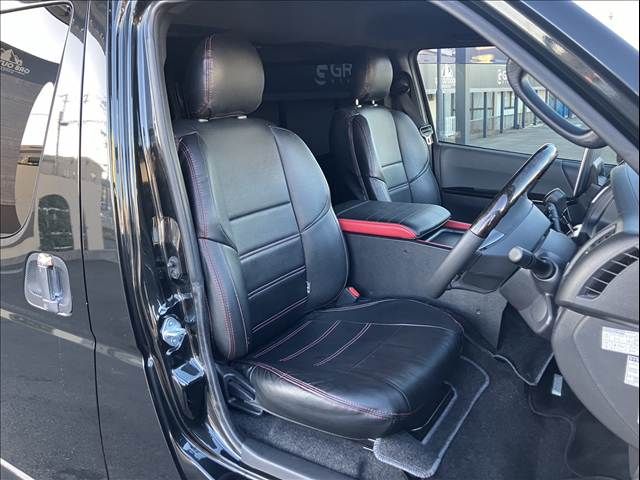 TOYOTA HIACE van 2WD 2020