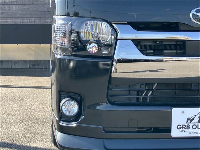 TOYOTA HIACE van 2WD 2020