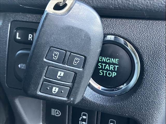 TOYOTA HIACE van 2WD 2020