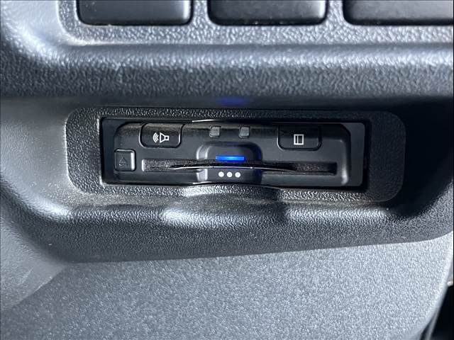 TOYOTA HIACE van 2WD 2020