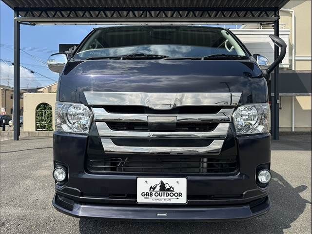 TOYOTA HIACE van 2WD 2018