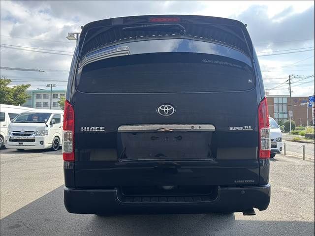 TOYOTA HIACE van 2WD 2018