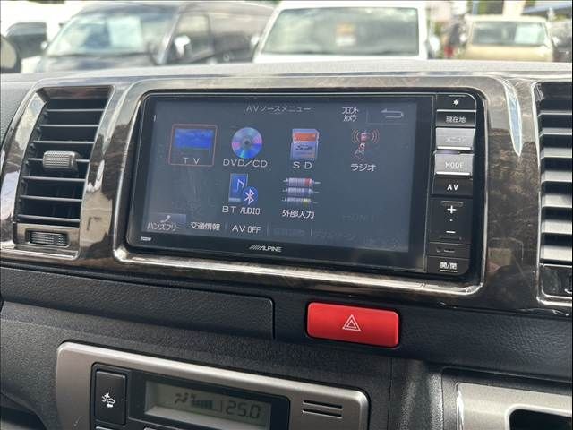 TOYOTA HIACE van 2WD 2018