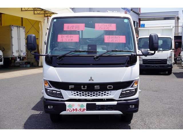 MITSUBISHI CANTER 2025