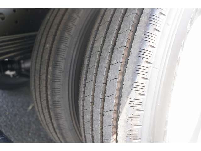 MITSUBISHI CANTER 2025