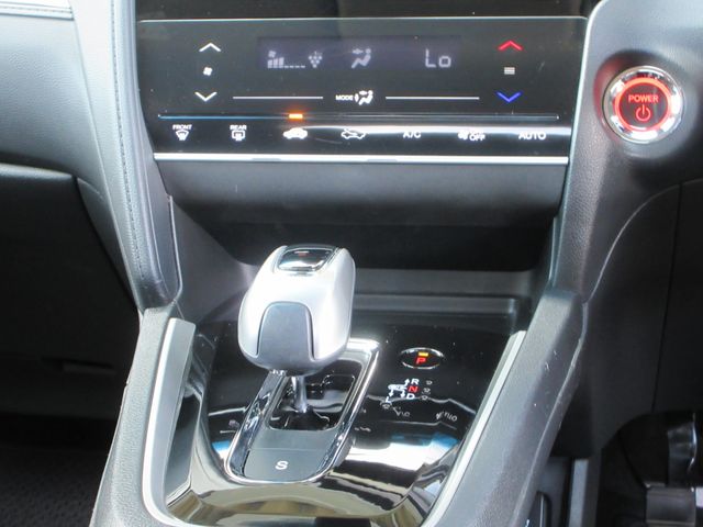 HONDA SHUTTLE HYBRID 2018