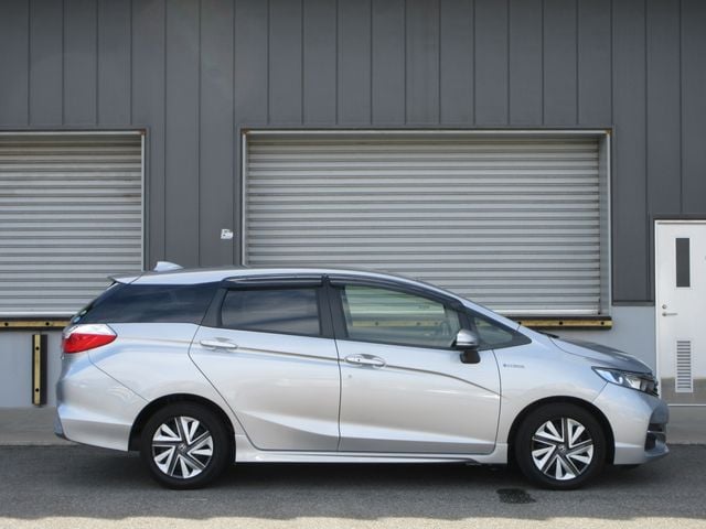 HONDA SHUTTLE HYBRID 2018