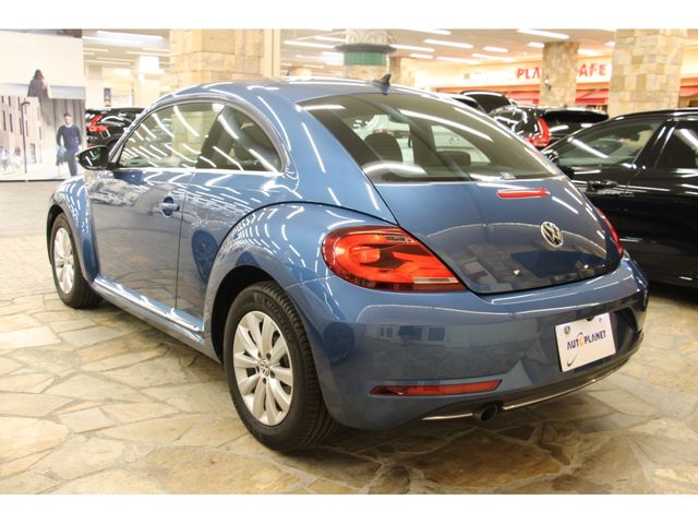 VOLKSWAGEN VOLKSWAGEN The BEETLE 2017
