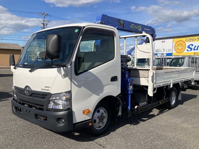 TOYOTA DYNA 2017