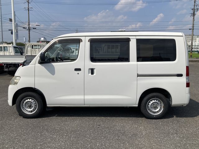TOYOTA TOWNACE van 4WD 2014