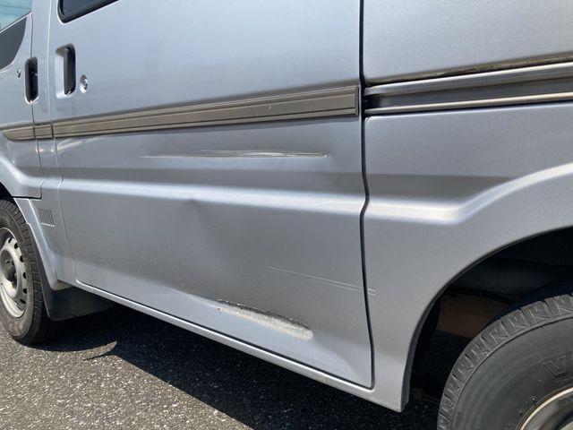 MAZDA BONGO van 4WD 2009