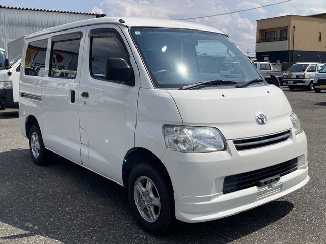 TOYOTA TOWNACE van 4WD 2018
