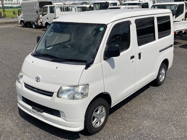 TOYOTA TOWNACE van 4WD 2018