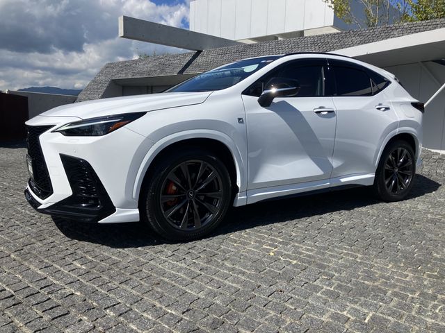 TOYOTA LEXUS NX350h AWD 2023