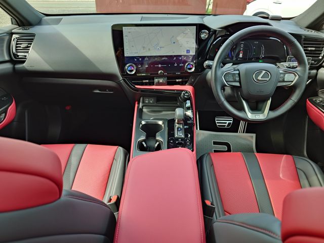 TOYOTA LEXUS NX350h AWD 2023