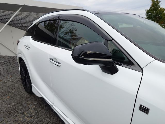 TOYOTA LEXUS RX500h 2023