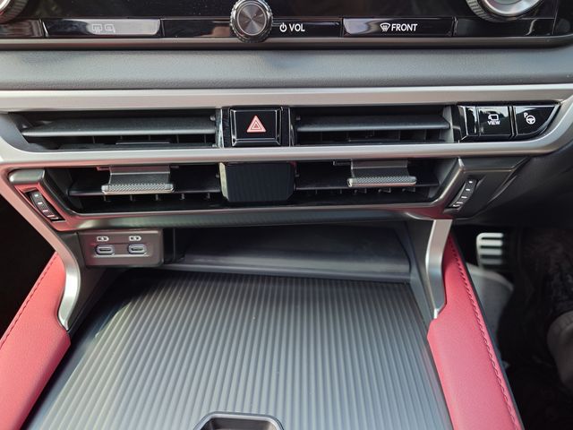 TOYOTA LEXUS RX500h 2023