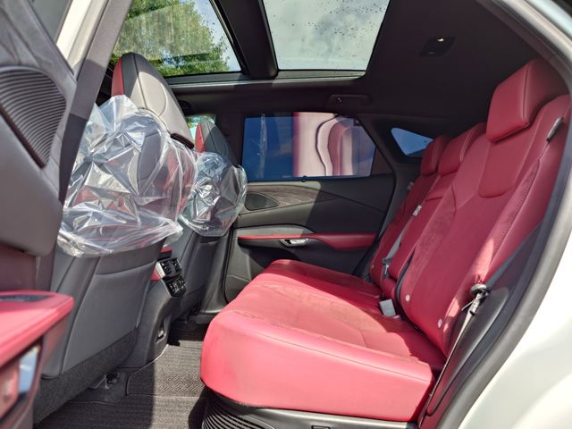 TOYOTA LEXUS RX500h 2023