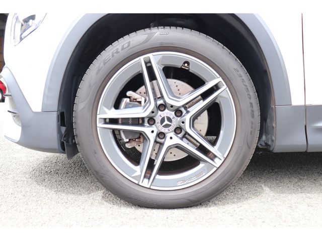 MERCEDES BENZ MERCEDES BENZ GLB 2023