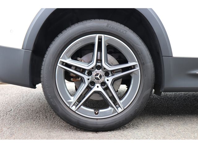 MERCEDES BENZ MERCEDES BENZ GLB 2023