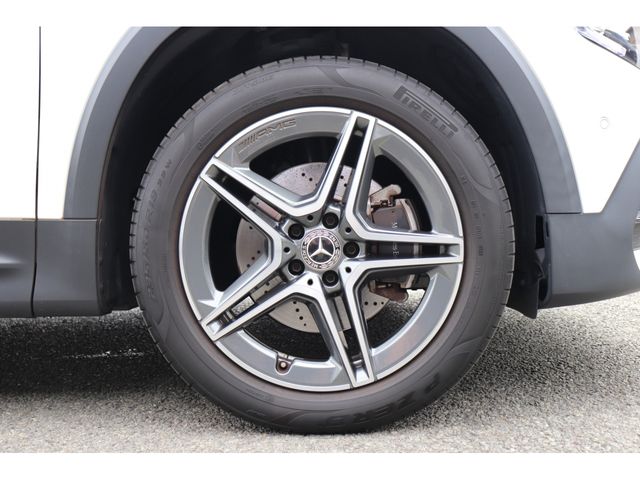 MERCEDES BENZ MERCEDES BENZ GLB 2023