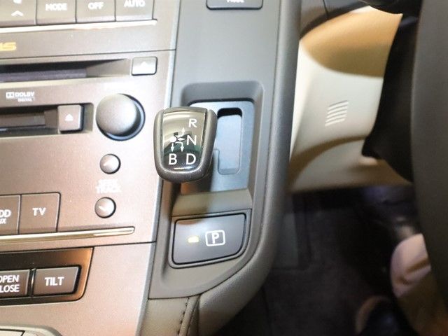 TOYOTA LEXUS HS250h 2012